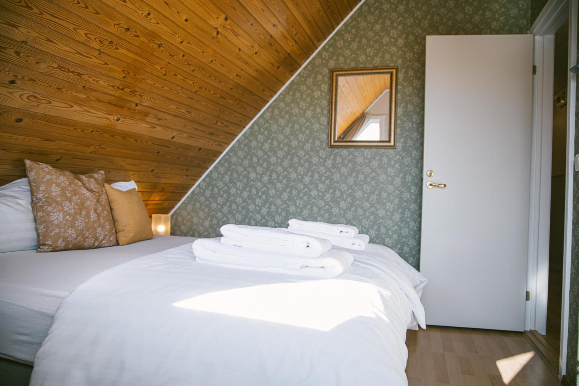 Milli Vina Guesthouse Borgarnes Exteriér fotografie